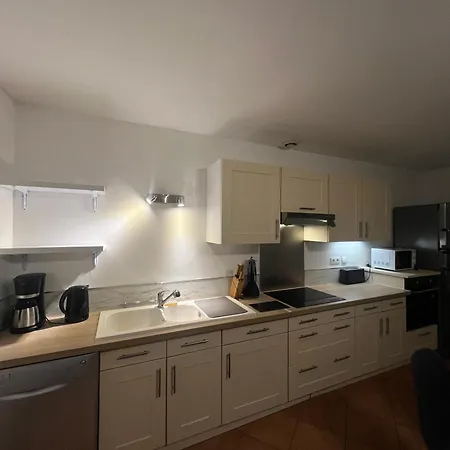 Triplex A La Roche De Glun Apartment Exterior photo