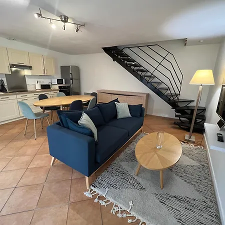 Triplex A La Roche De Glun Apartment Exterior photo