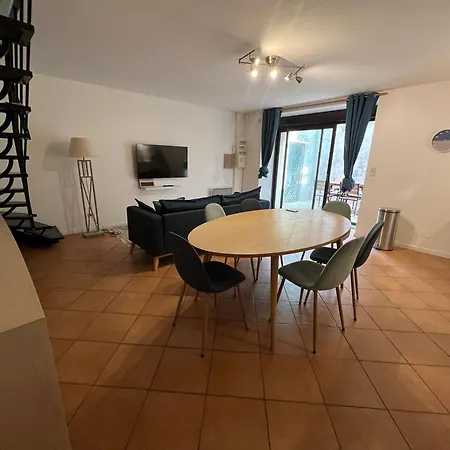 Triplex A La Roche De Glun Apartment Exterior photo